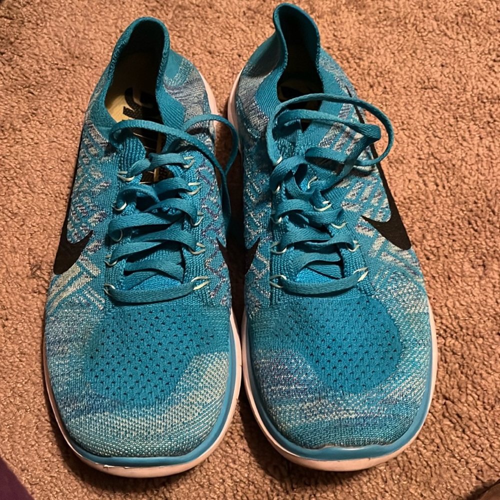Nike Free Flyknit